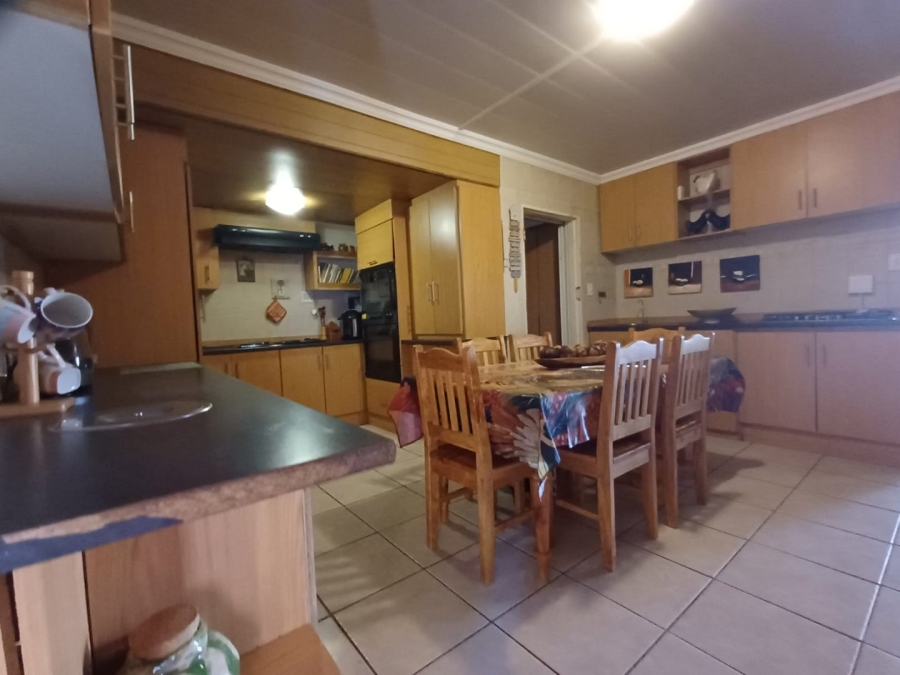 4 Bedroom Property for Sale in Doringkruin North West